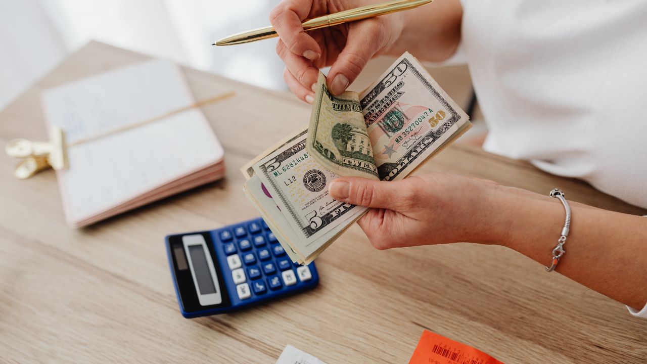 15 Easy Ways to Earn Money in 2026 – Complete Guide